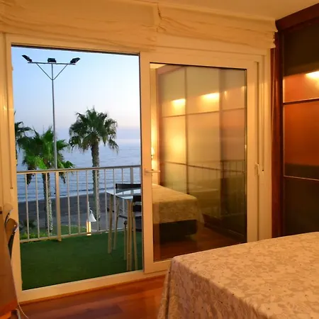 Apartment Neverending Sea